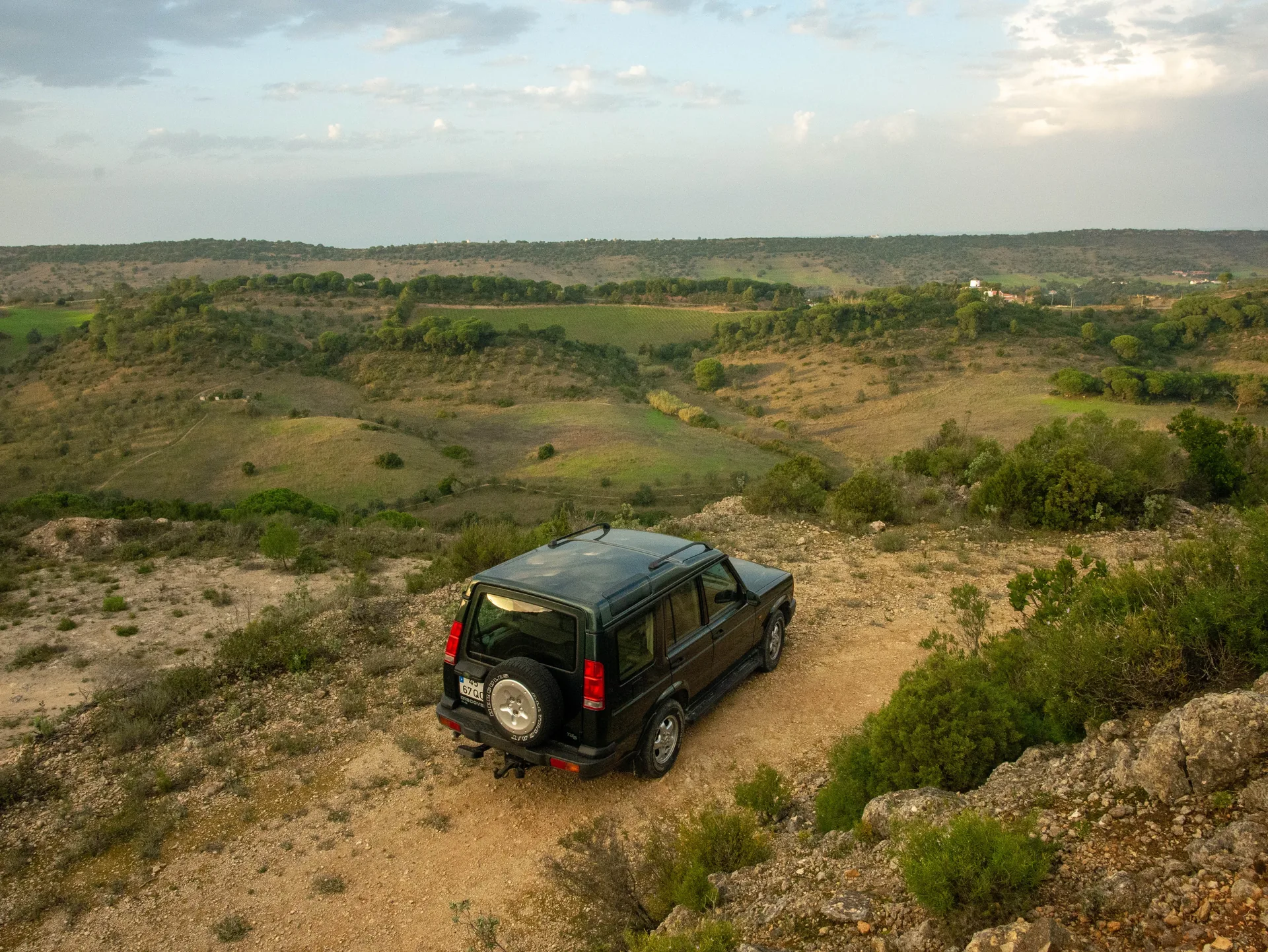 Jipe privado na Serra da Arrábida